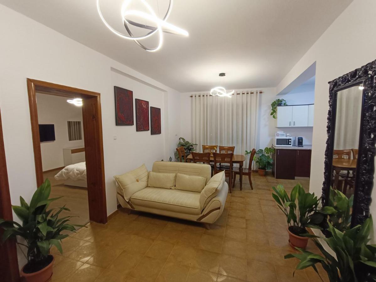 E&E Home Sweet Home Tiranë Eksteriør bilde