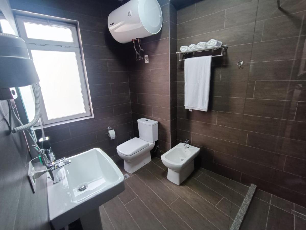 E&E Home Sweet Home Tiranë Eksteriør bilde